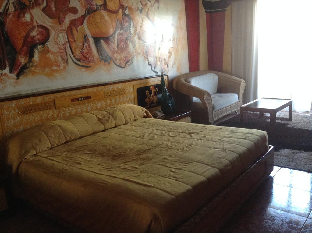 Roman Boutique Hotel Pafos Dış mekan fotoğraf